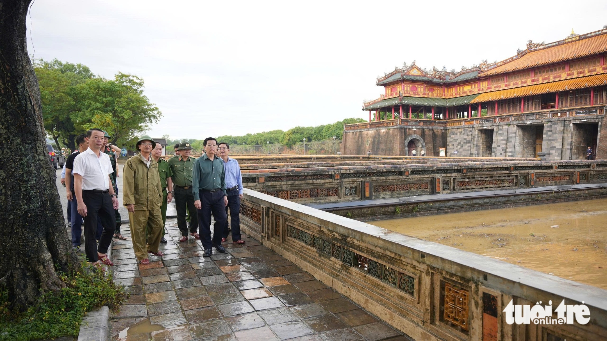顺化皇城被洪水淹没,副总理要求保护古迹